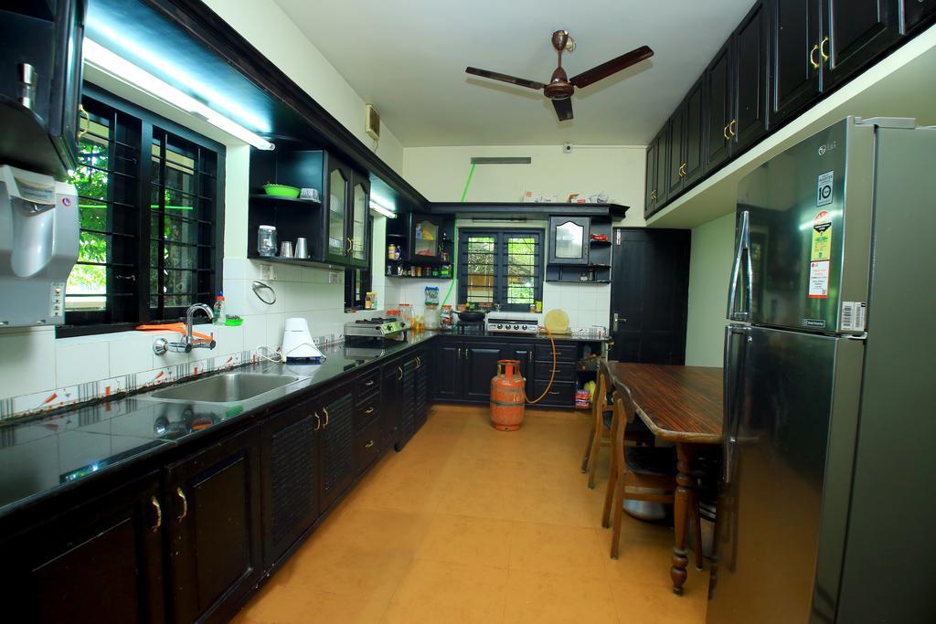 Apartamento Malakkarethu House Aranmula Exterior foto